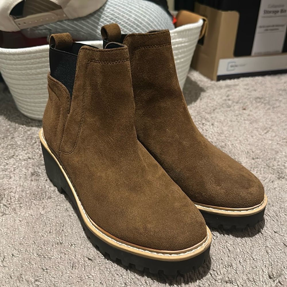 Dolce Vita boots gently worn